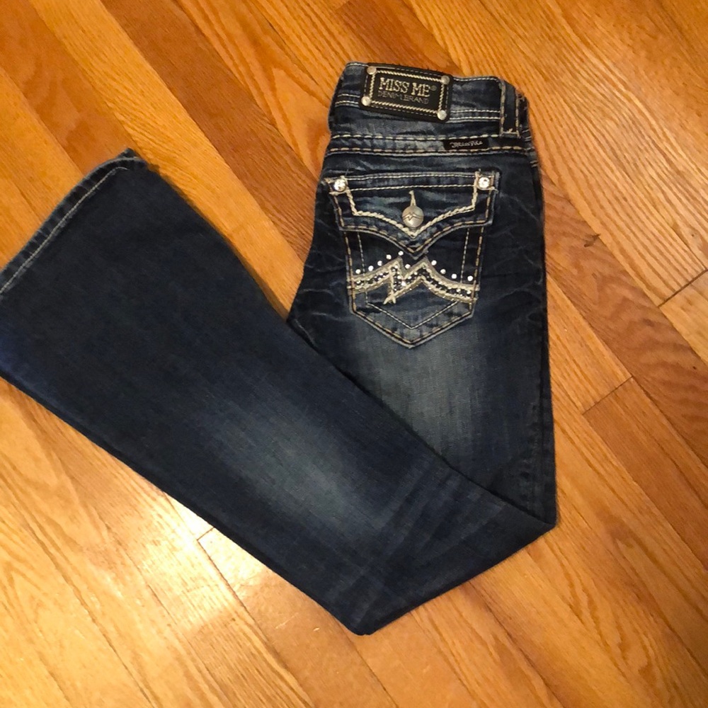 Buckle miss me jeans
